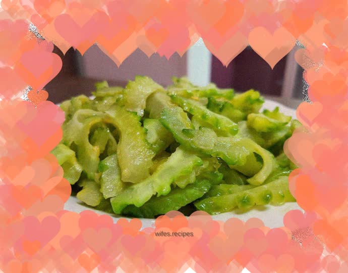 Stir-fried bitter melon