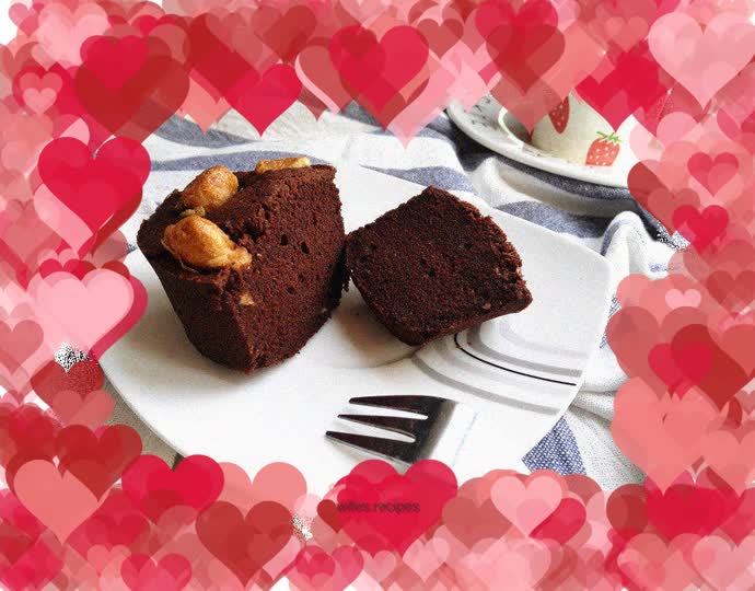 Super moist chocolate cake