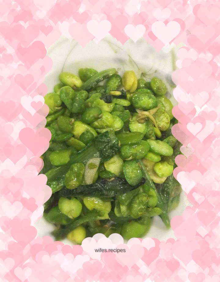 Stir-fried broad beans with lettuce leaves