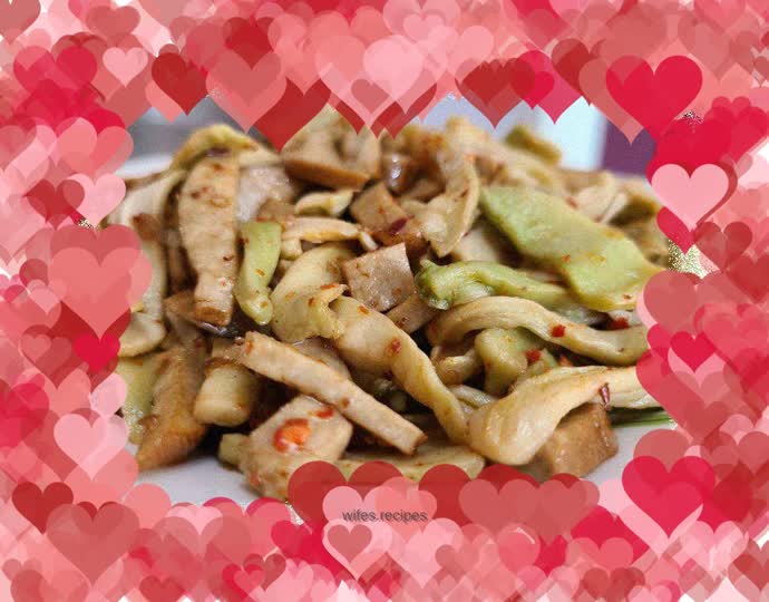 Stir-fried tofu rolls with dried lettuce