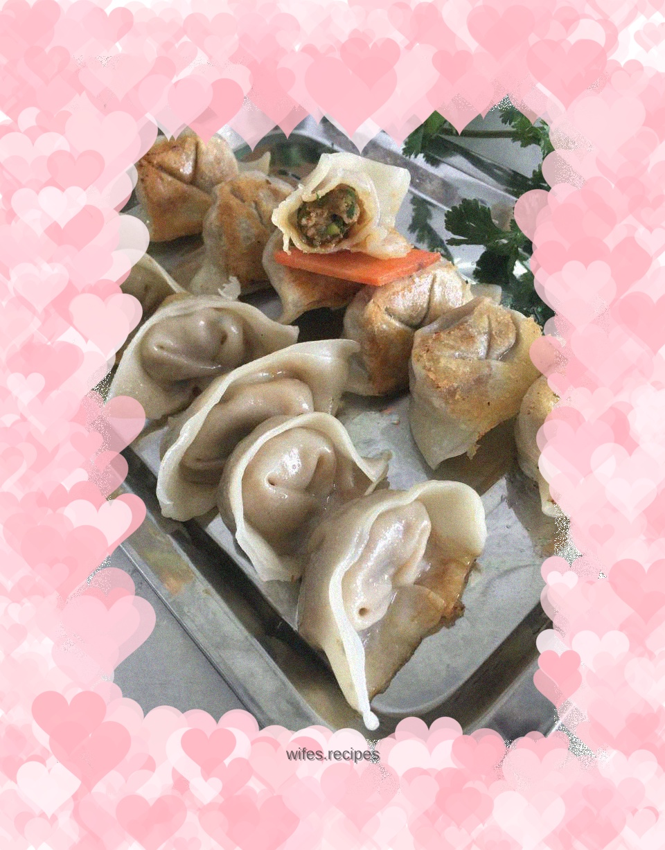 Pork and shepherd's purse wontons