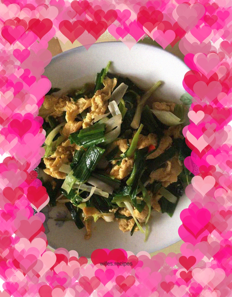 Garlic scrambled eggs