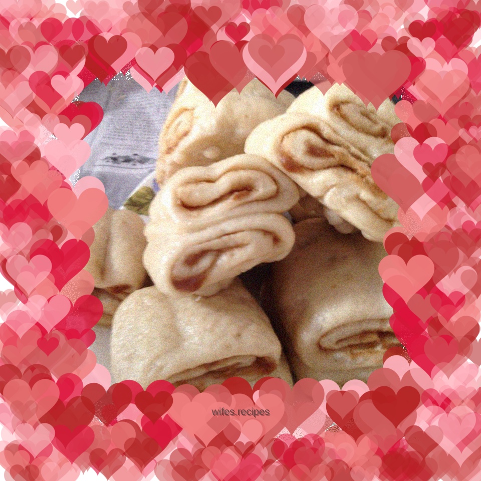 Sesame paste flower roll