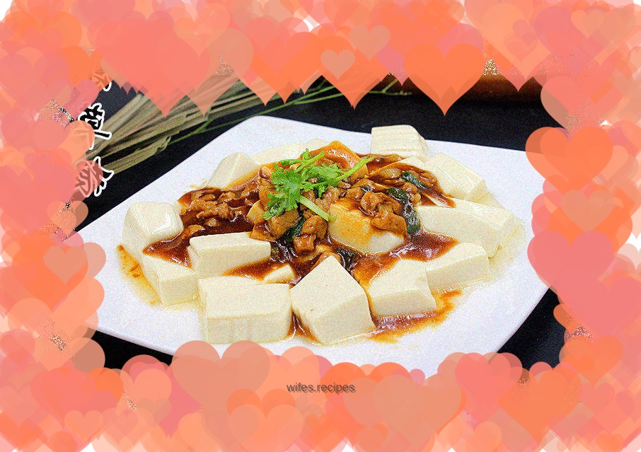 Minced pork and tofu in sauce