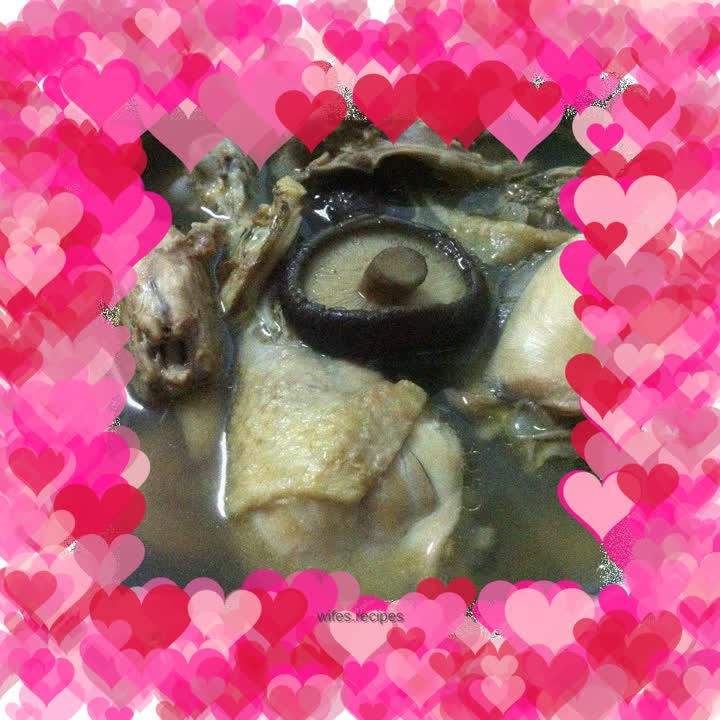 Mushroom stewed chicken