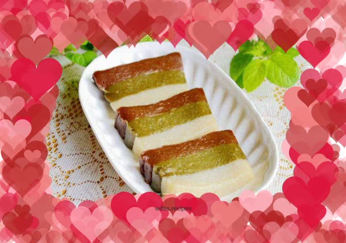 Three-color glutinous rice cake