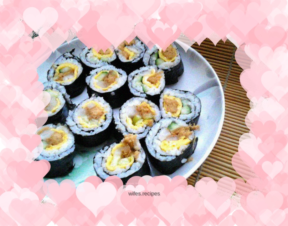 Meat floss sushi
