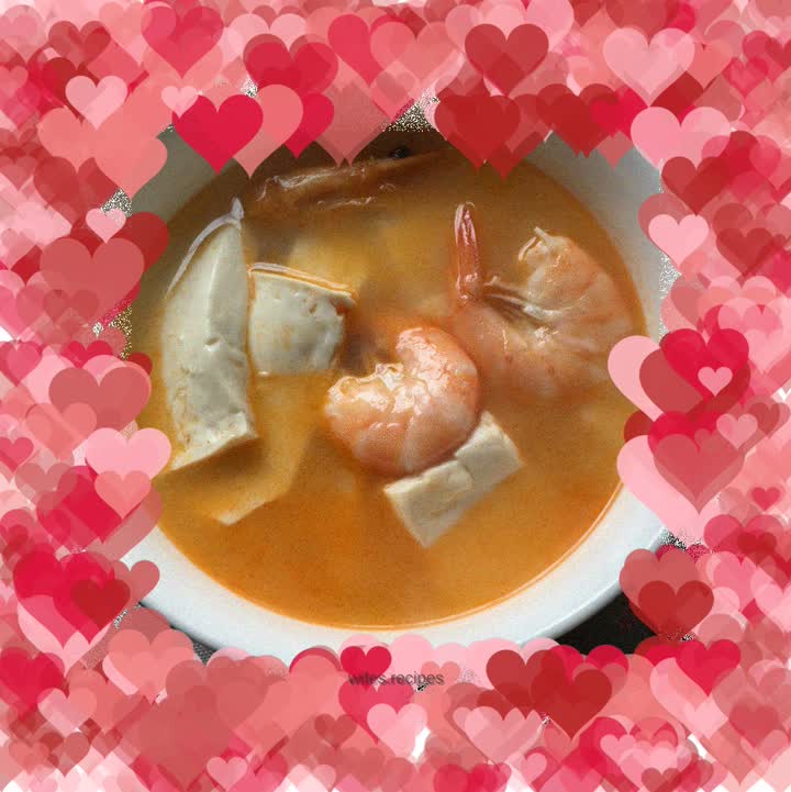 Shrimp and tofu soup