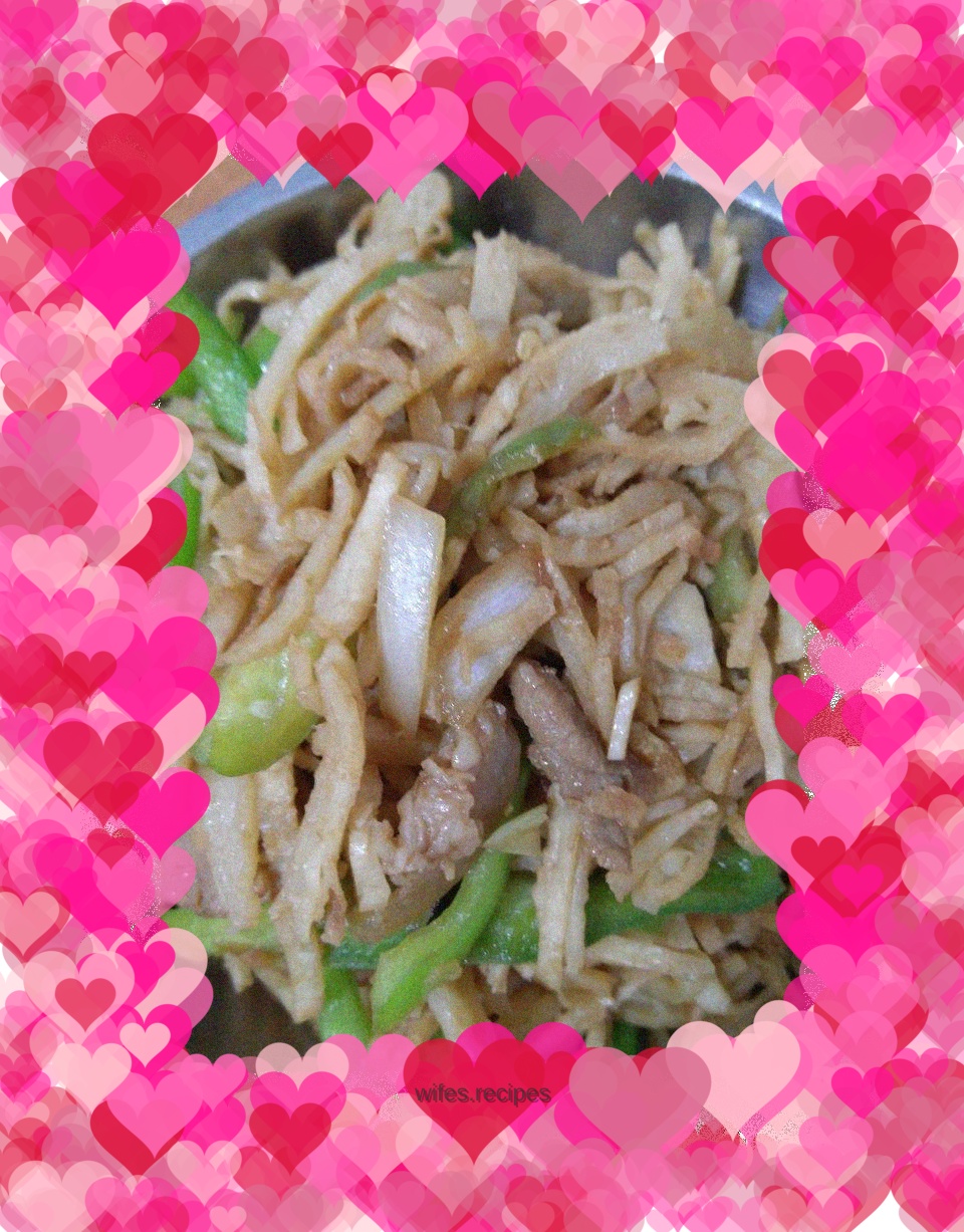 Fried pancake with green pepper and meat