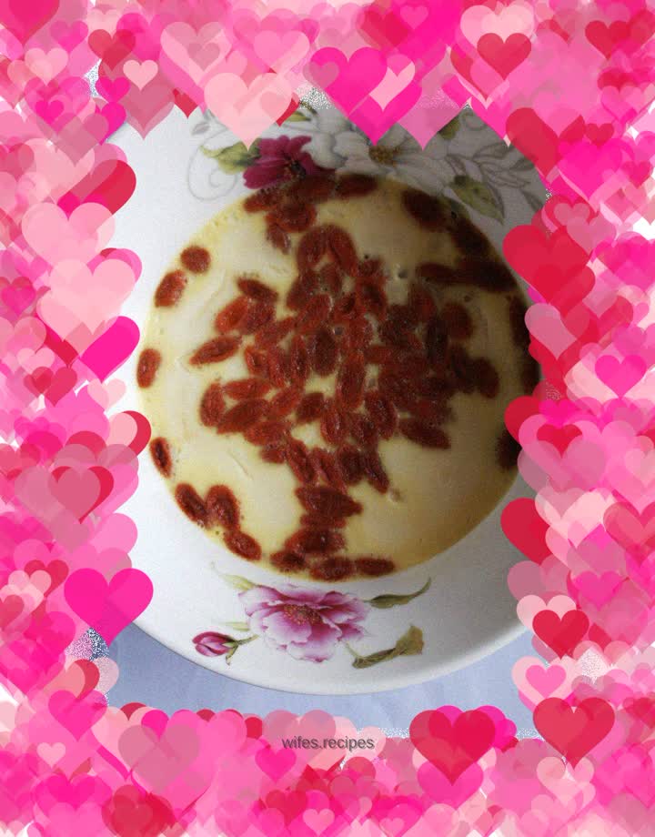 Steamed Egg with Milk and Wolfberry