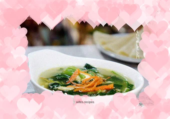 Spinach and egg drop soup