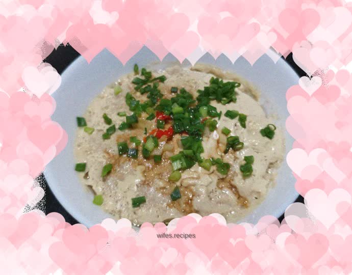 Steamed Pork Patties with Green Peas