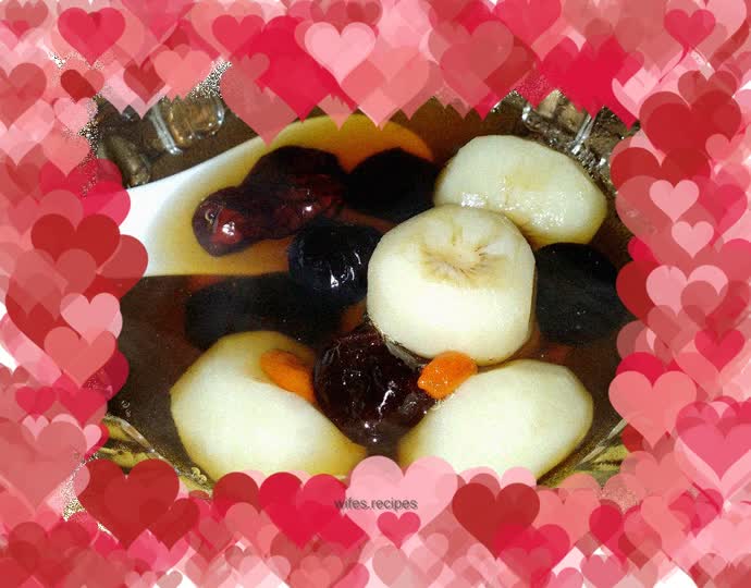 Sweet water chestnut and red date soup