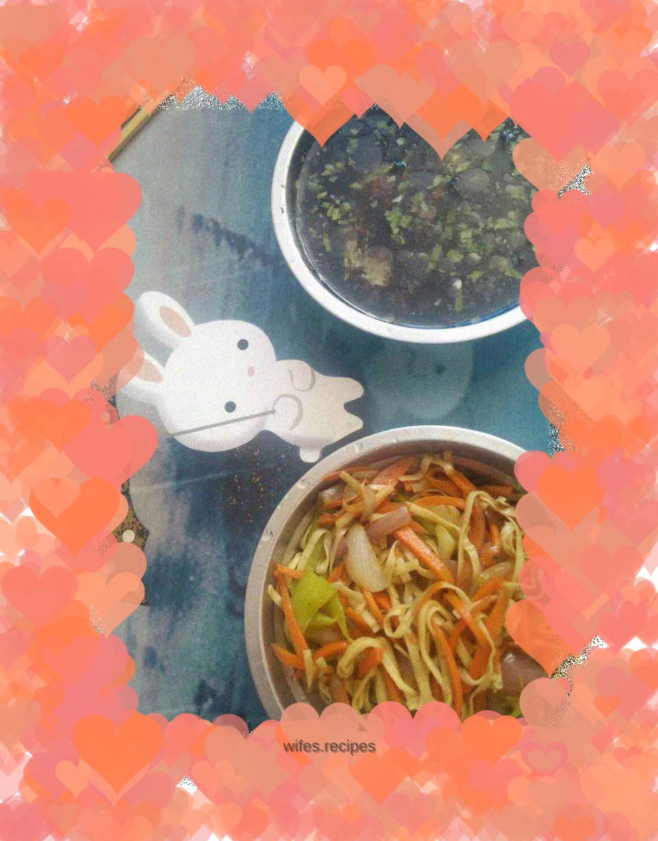 Dry noodles fried noodles