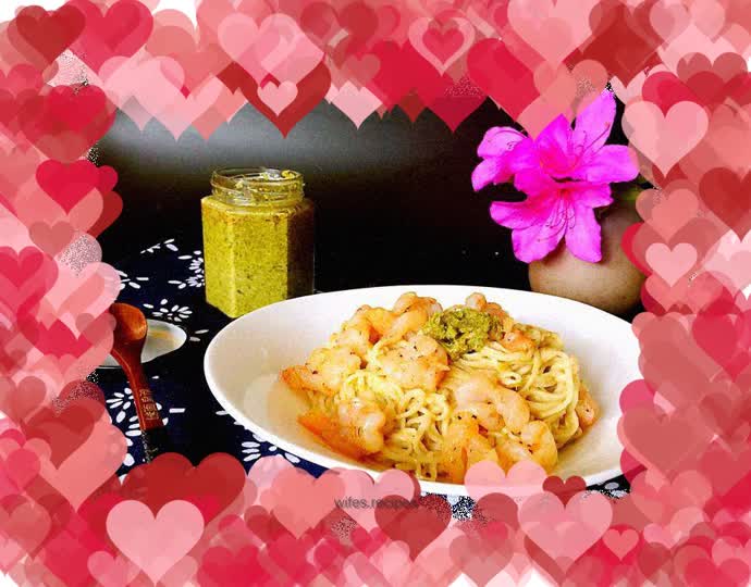 Shrimp and Chinese Toon Sauce Noodles