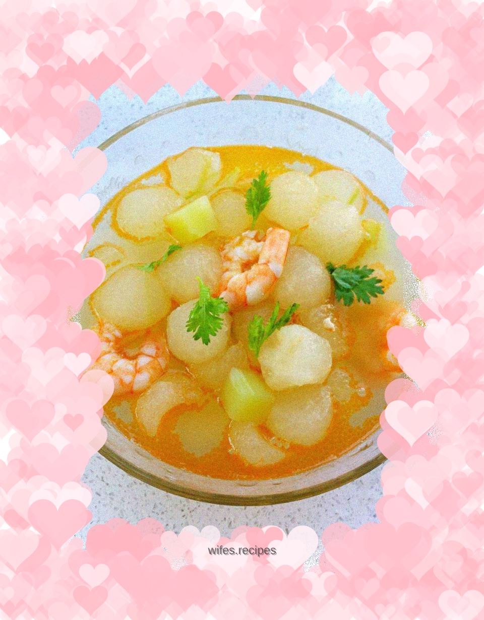 Shrimp and winter melon balls