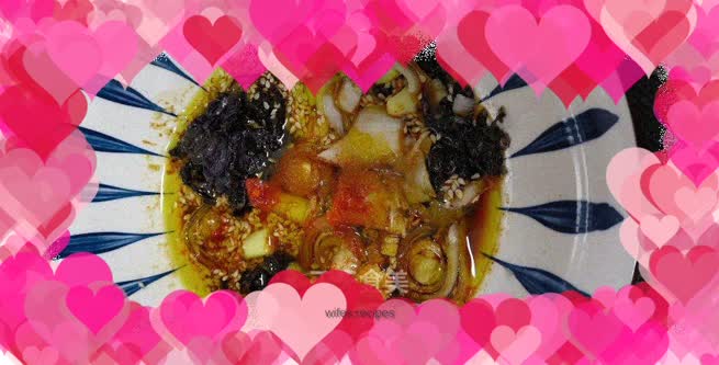 Dumplings in sour soup