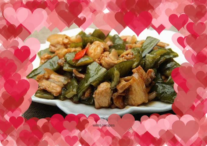 Stir-fried kelp root with pork belly