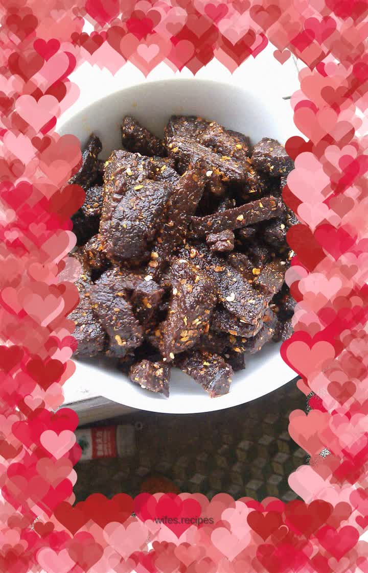 Spicy beef jerky