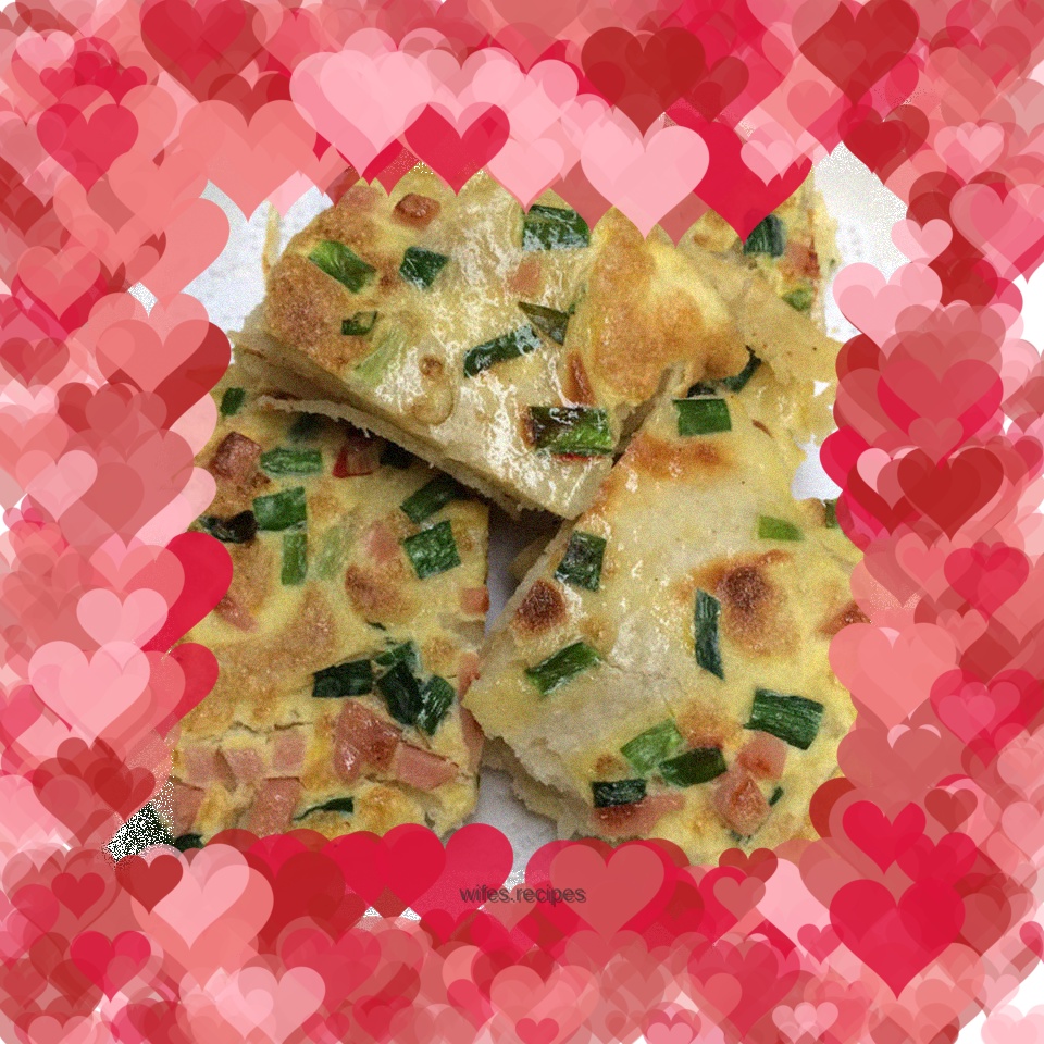 Hot Noodles and Chive Egg Pancake