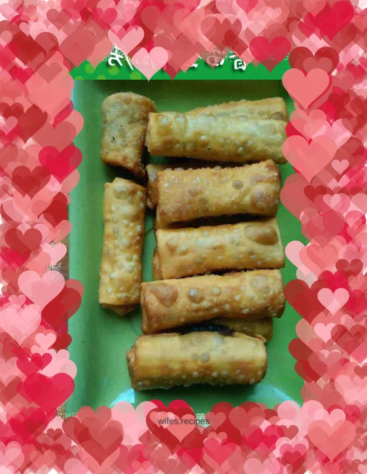 Home version of bean paste spring rolls