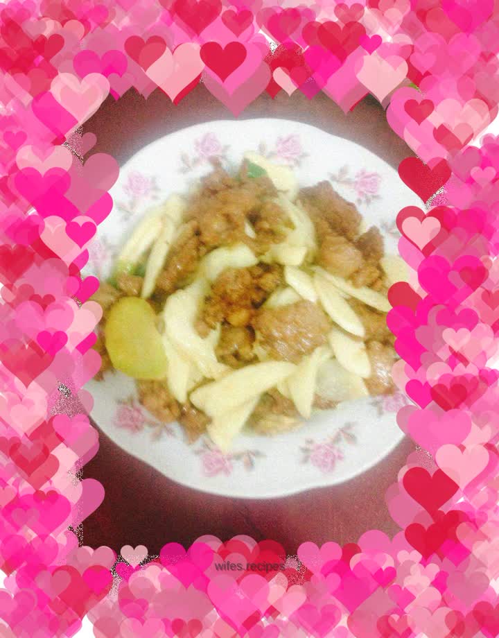 Beef stir-fried wild rice