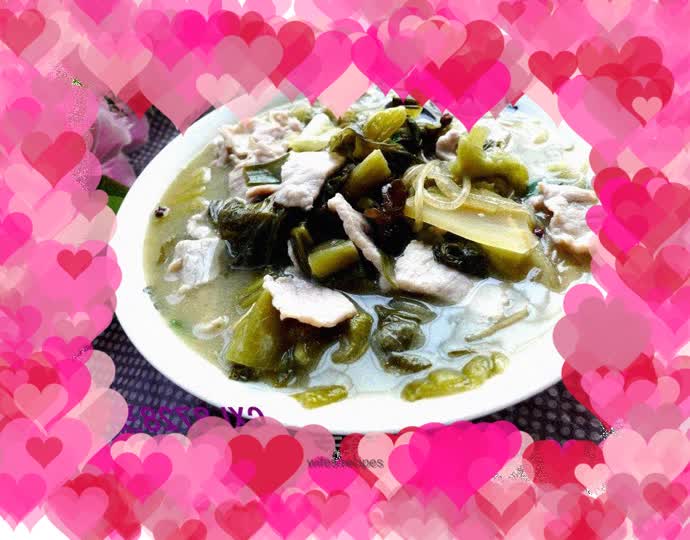 Pickled cabbage, vermicelli and meat slices