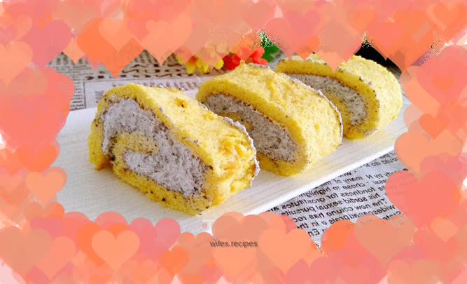 Pumpkin Roll with Seaweed and Salted Cream