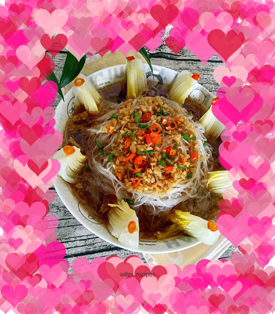 Garlic Vermicelli and Baby Cabbage