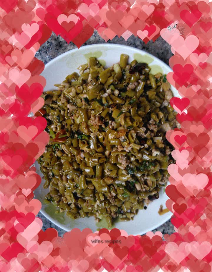 Stir-fried minced pork with pickled beans