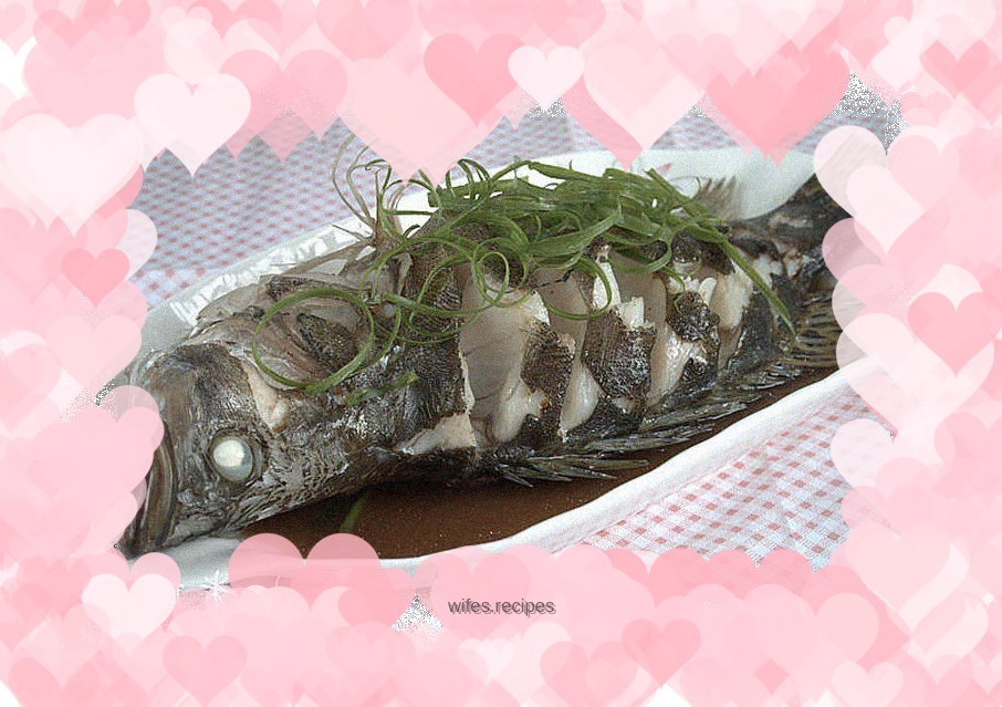 Steamed mandarin fish with perilla