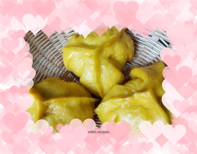 Pumpkin candy triangle