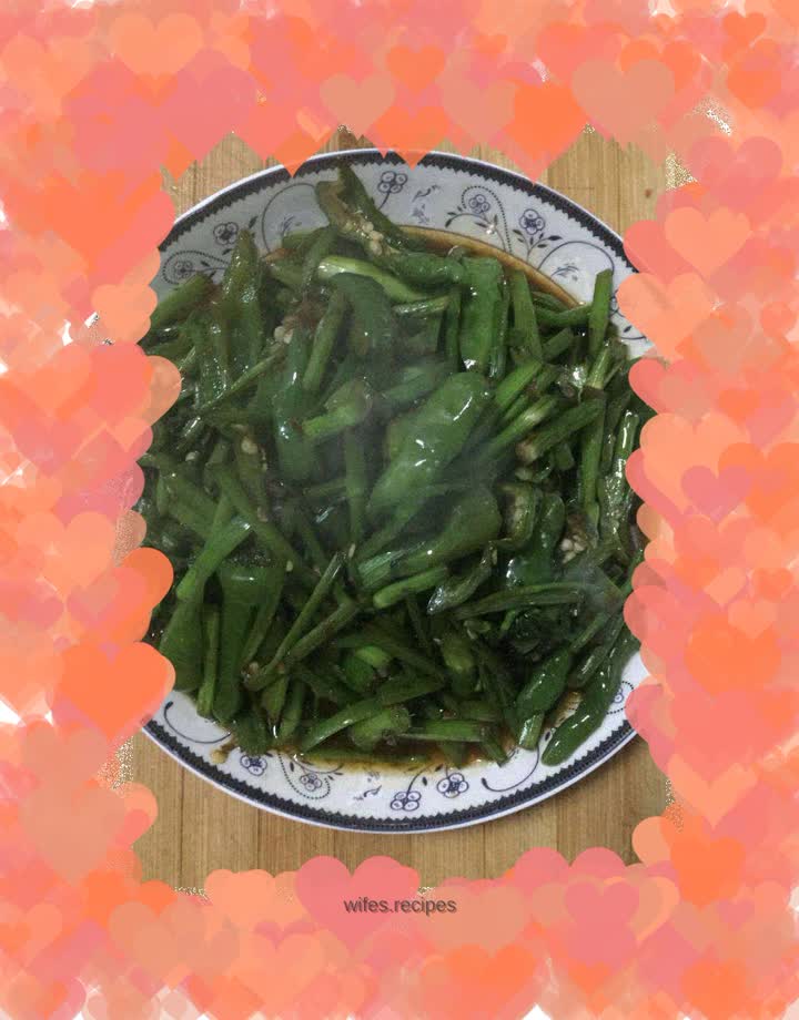 Stir-fried parsley with chili pepper