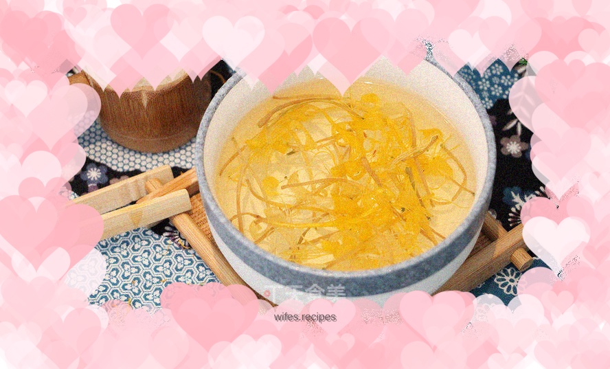 [Four Leaves Restaurant] Doggy Day: Honeysuckle Tea