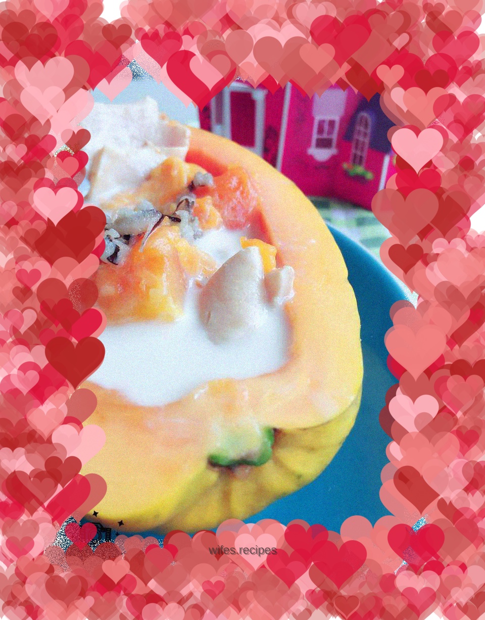 Stewed papaya with wild rice and fish maw