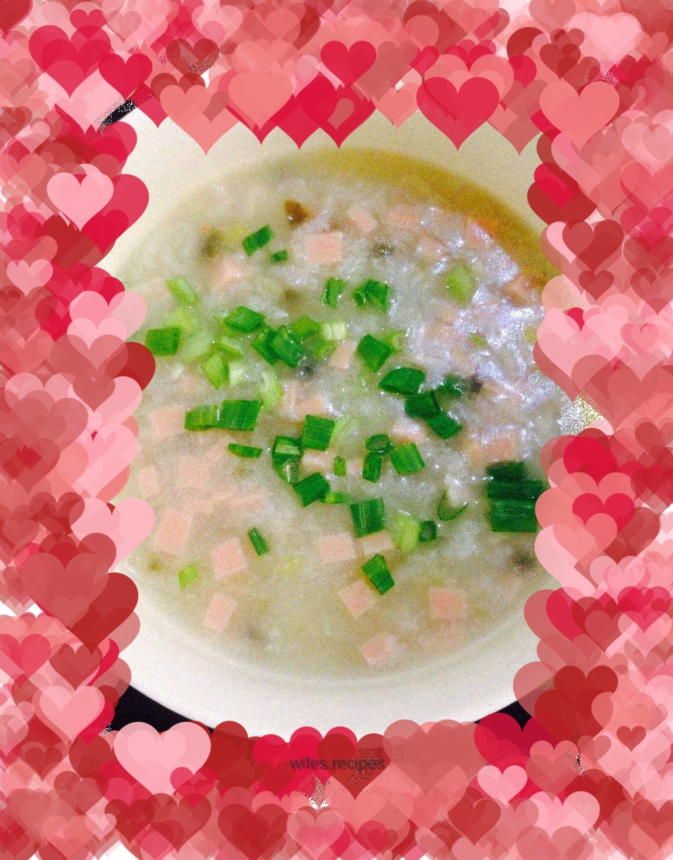 Preserved egg, vegetable and chicken porridge