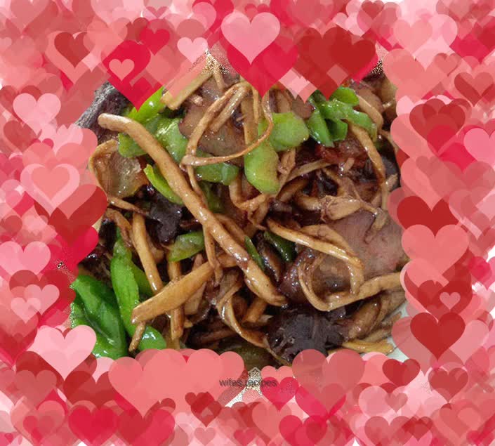 Stir-fried bacon with tea tree mushrooms
