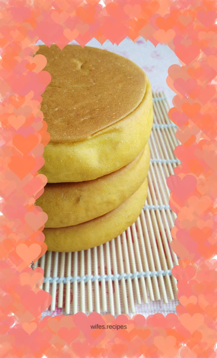 Pumpkin wedding cake