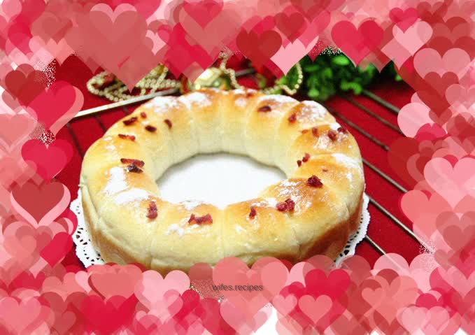 Festive Christmas Wreath Bread