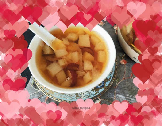 Red Dates, Tremella and Snow Pear Soup