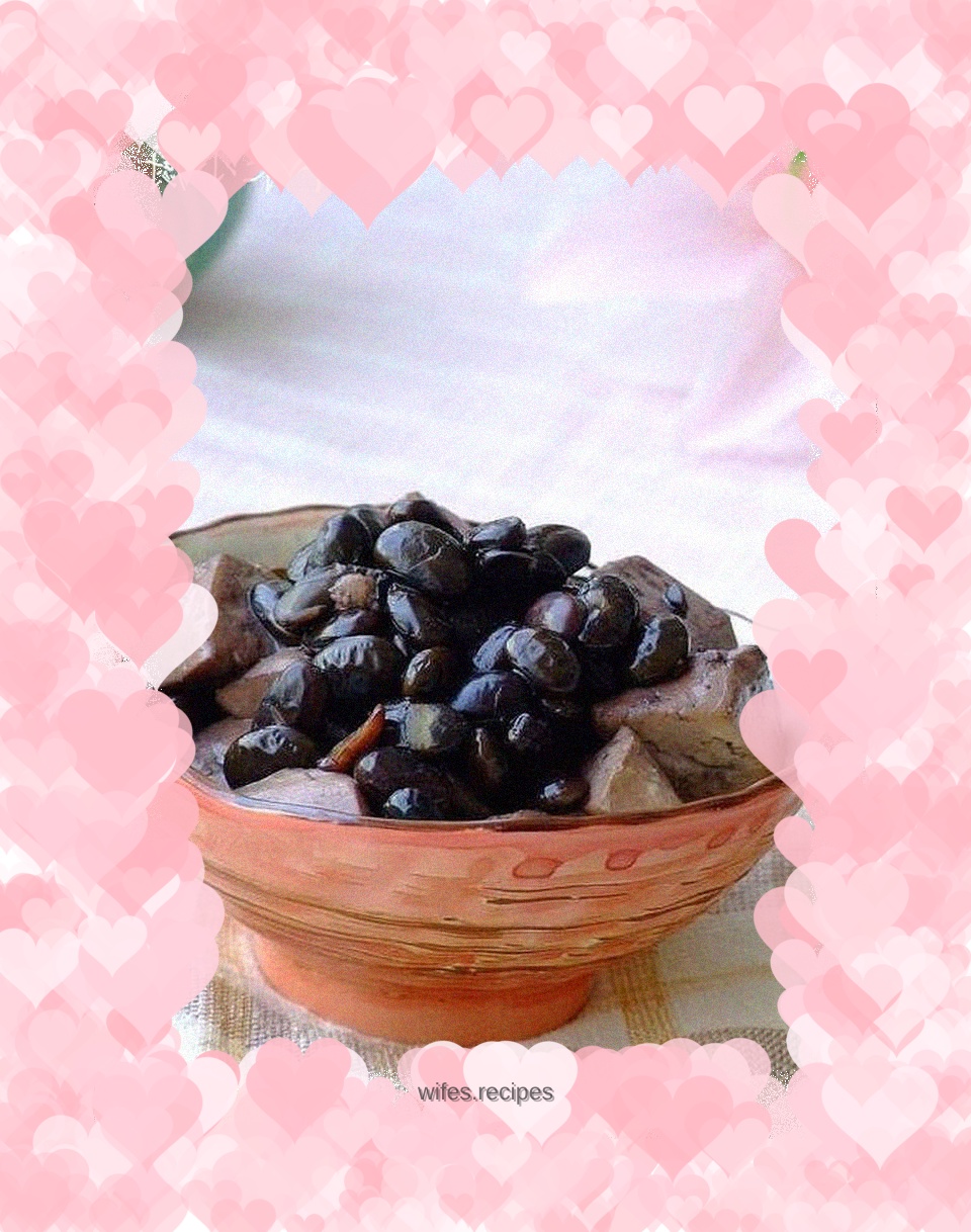 Black bean stewed with tofu