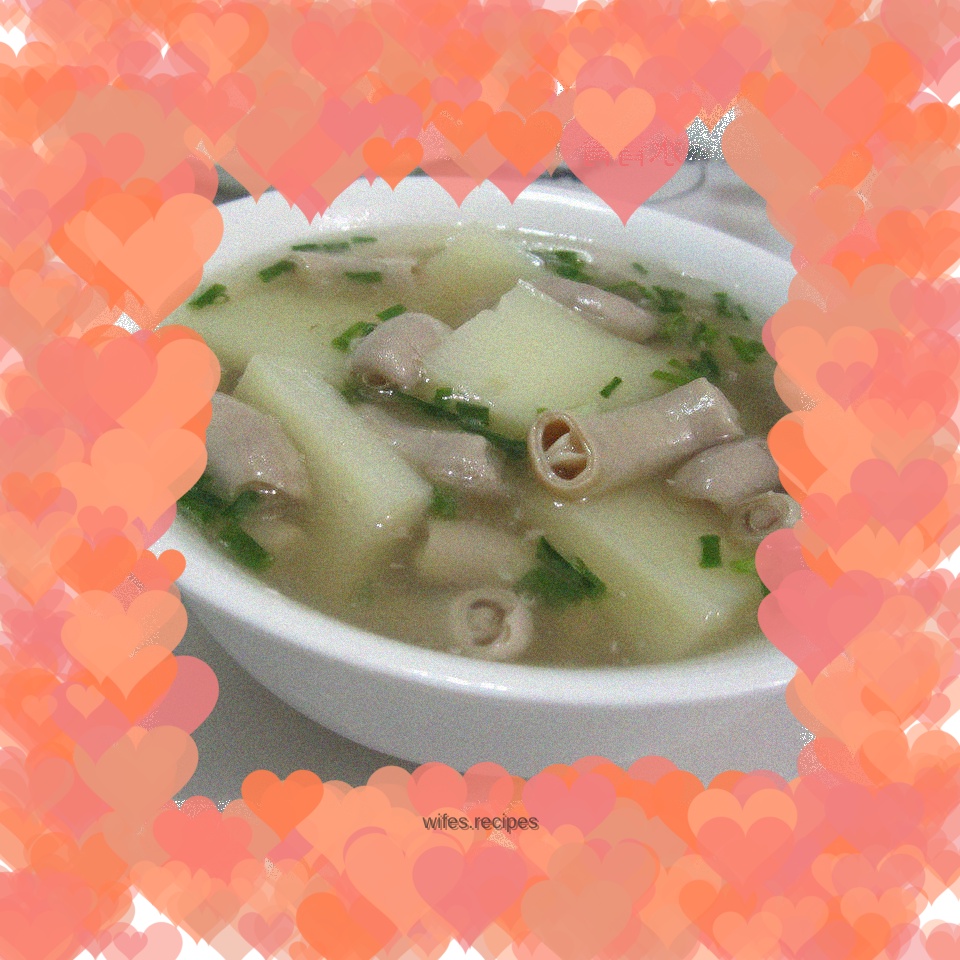Rice tofu small intestine soup