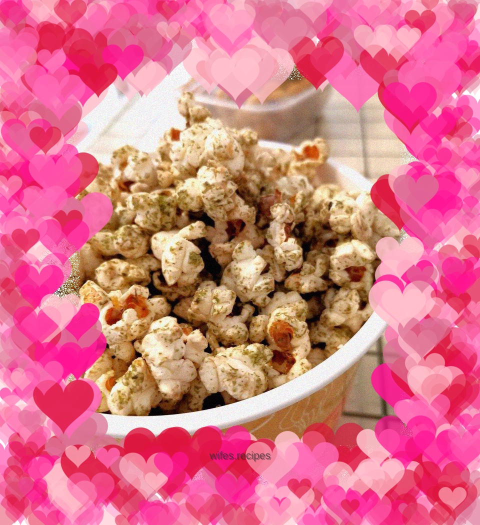 Seaweed flavored popcorn