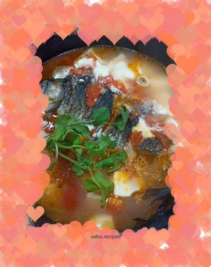 Tomato, crucian carp and tofu soup