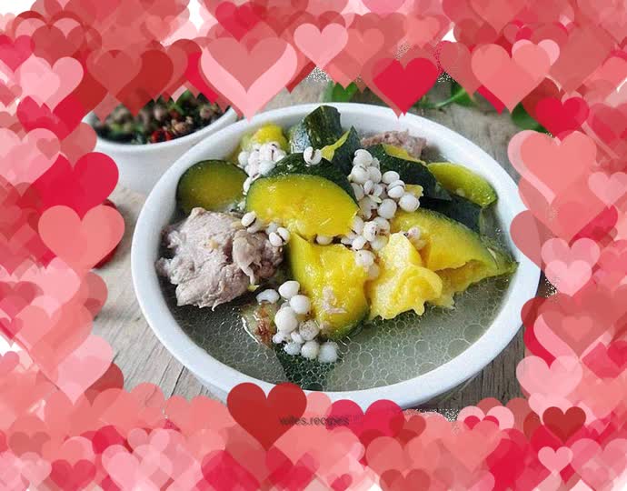 Pumpkin barley bone soup