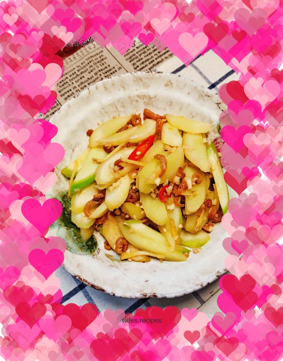 Sea rice and kale slices