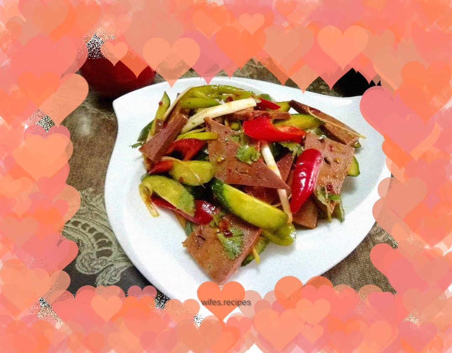 Cucumber mixed with pork liver