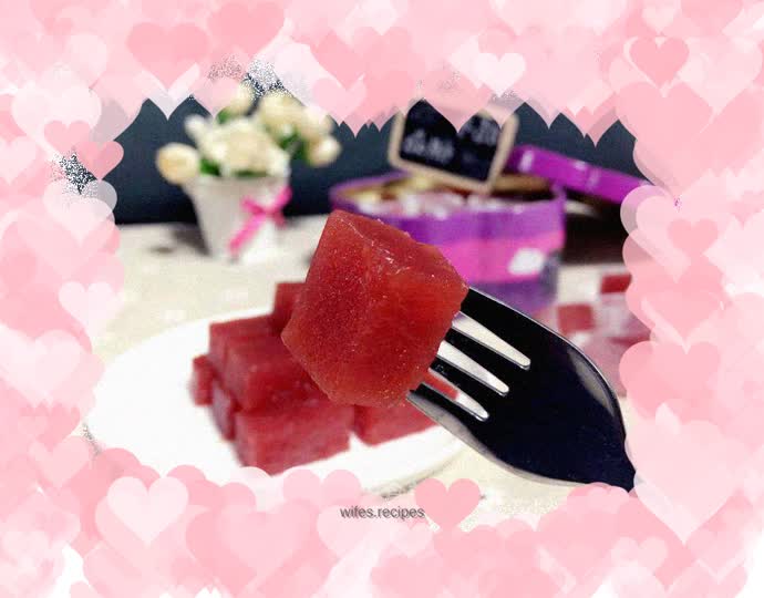 Appetizing hawthorn cake/hawthorn jam