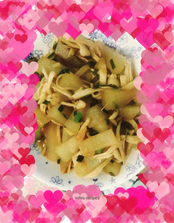 Stir-fried king oyster mushrooms with winter melon