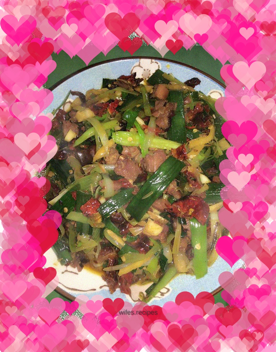 【Jiangxi】Dried duck legs with garlic sprouts